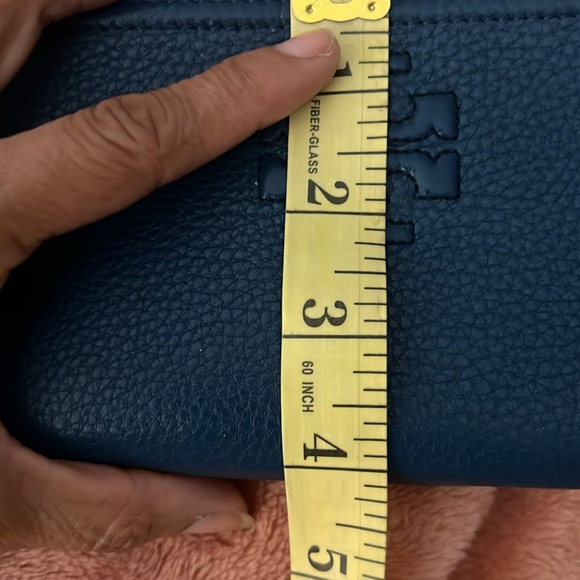 Tory Burch Blue Leather Zipper Wallet - Picture 11 of 11